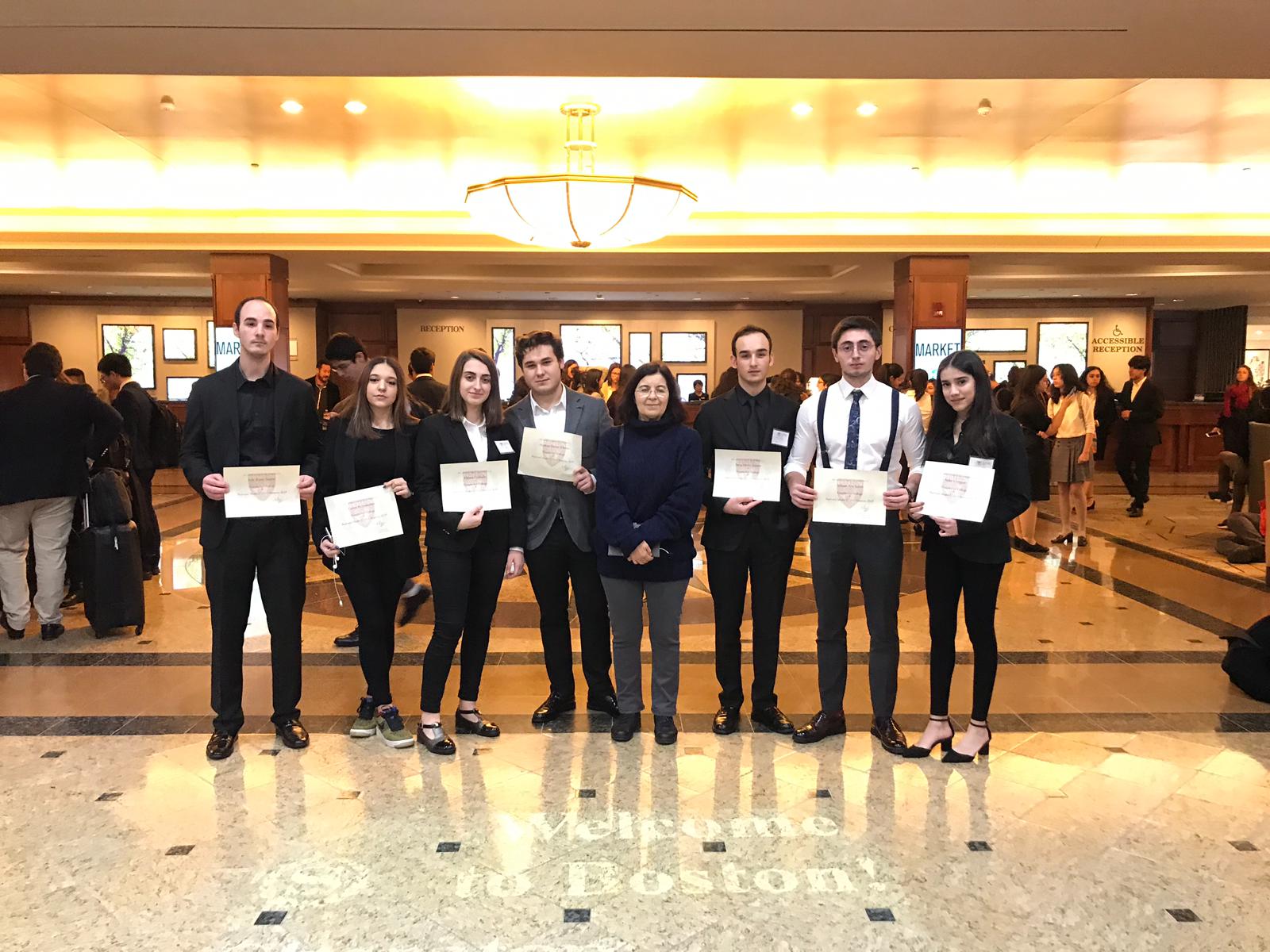 Fenerbahçe Koleji Öğrencileri Harward Mun Konferansı 2019’da.