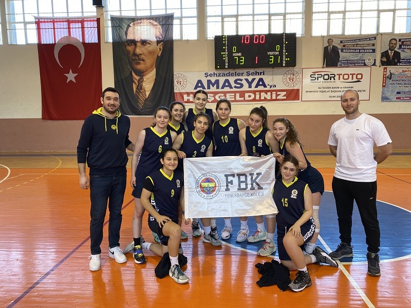 Lise Kız Basketbol Takımımız Türkiye Şampiyonasında